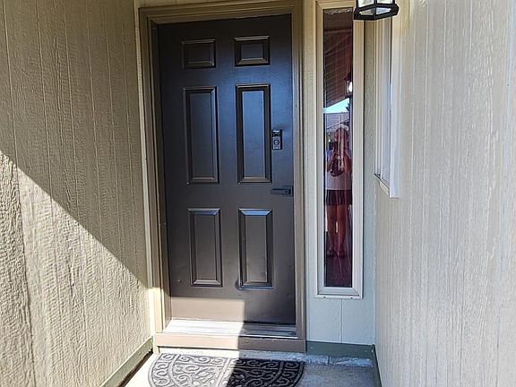 2nd image of 7513 NE 158th Ave