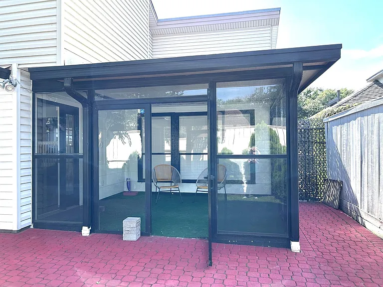 707 Trademark Pl — Photo 37