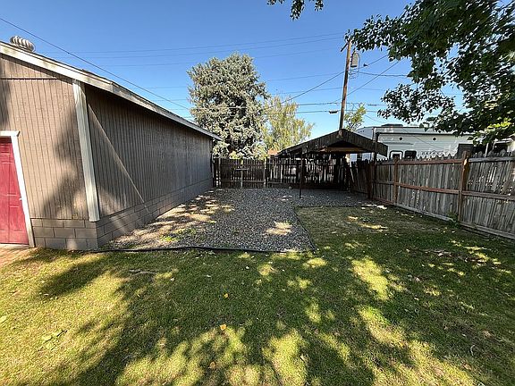 5th image of 1312 Grant Ave