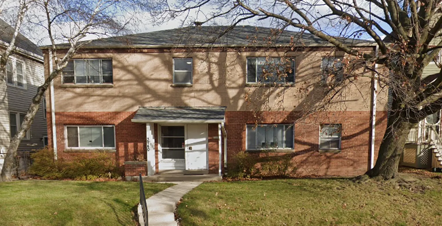 3140 S Kinnickinnic Ave #3 photo 1