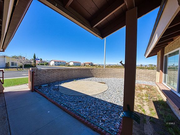 3rd image of 1254 N Mono Ct