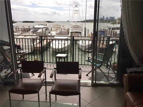 4th image of 770 NE 69th St APT 2H