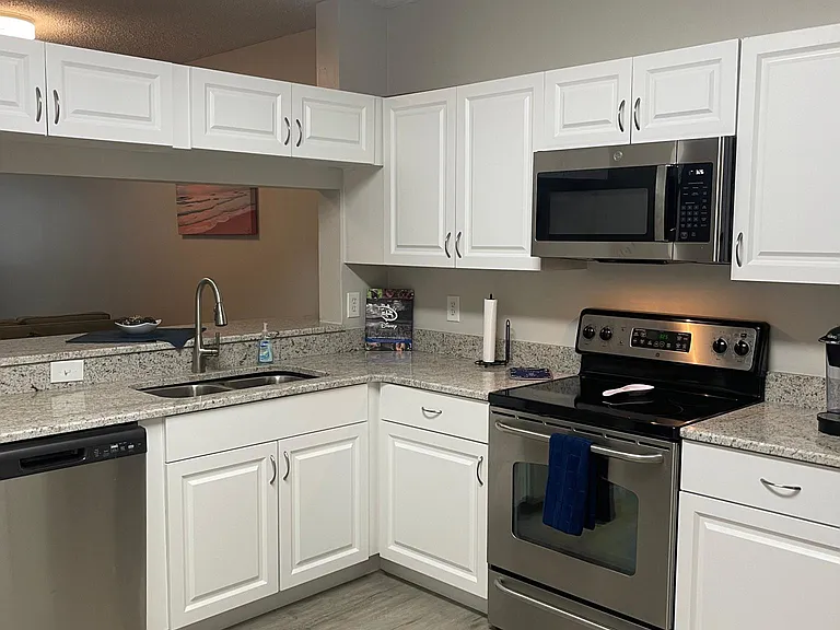 5921 Bayside Key Dr — Photo 5