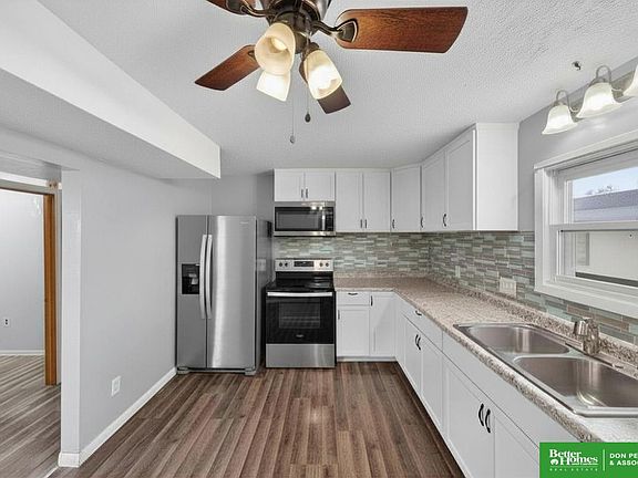 5th image of 251 N Lincoln Ave