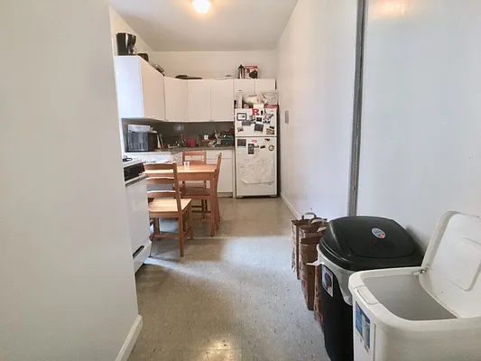 Rented by Sovereign Associates | media 7