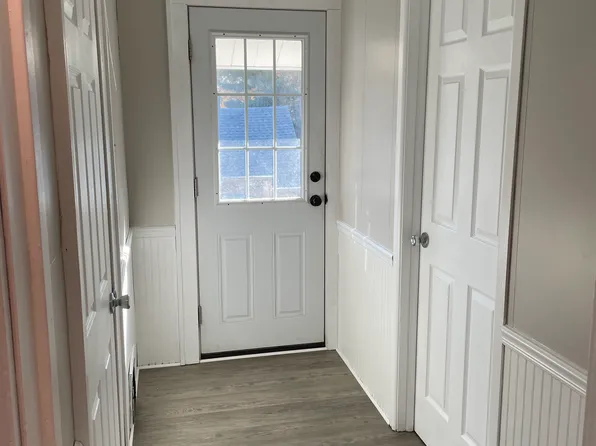 226 Bachtel St SW #2, North Canton, OH 44720