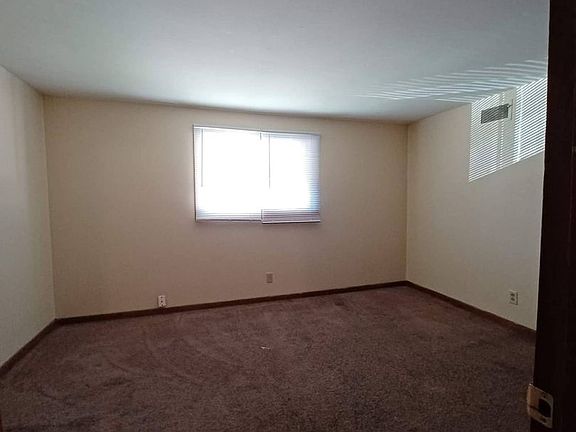5th image of 3902-3912 15th Ave #3912-2