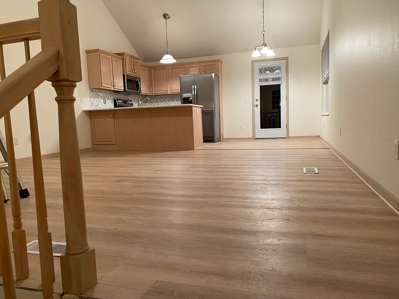 4028 Hawksbury Ln — Photo 4