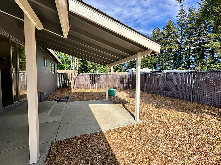 107 Bailhache Ave — Photo 13