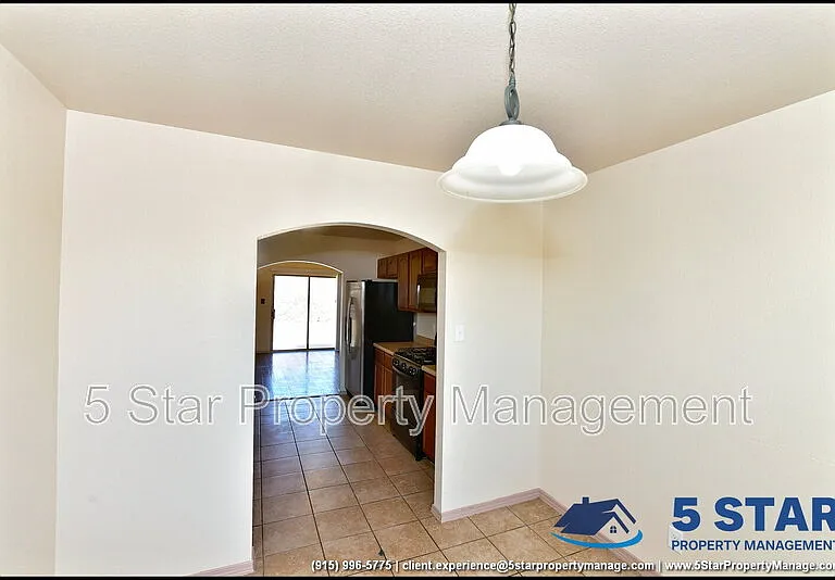 11613 Ochre Bluff Ln — Photo 21