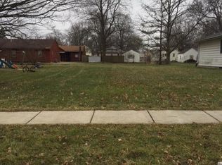 323 S Pleasant St, Watervliet, MI 49098