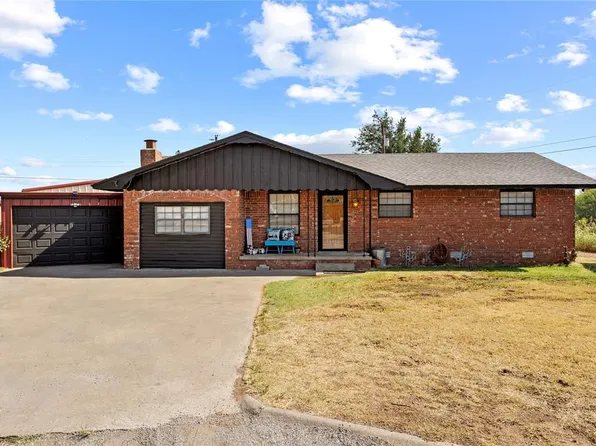 523 Ruth Dr, Carnegie, OK 73015