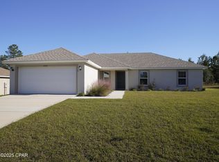 2225 Chase St, Chipley, FL 32428