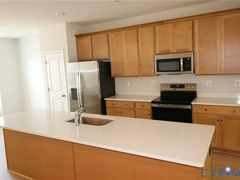 419 Burden Dr — Photo 29