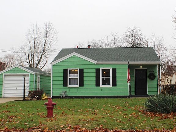 2nd image of 215 E Kellogg Ave