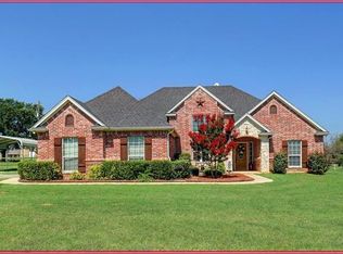 1252 Dobbs Trl, Springtown, TX 76082