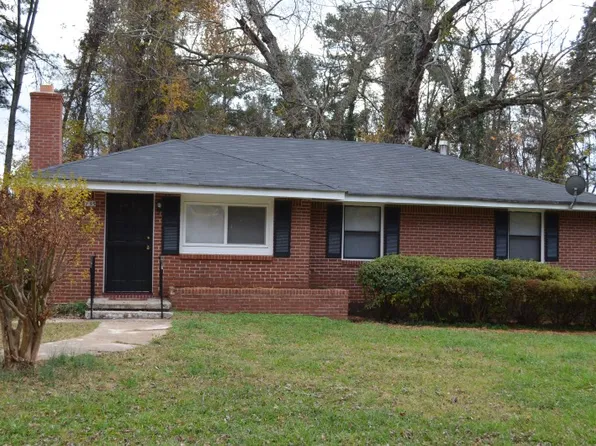 3755 Larkspur Ter, Decatur, GA 30032