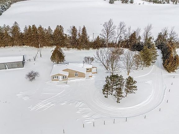 2nd image of 262700 Varney Rd