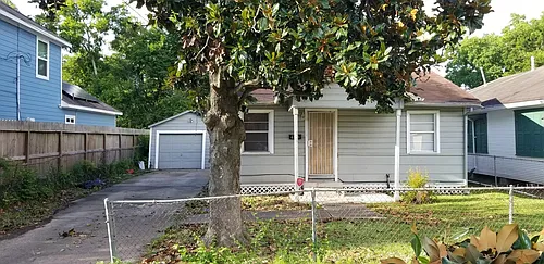 4515 White Rock St Photo 1