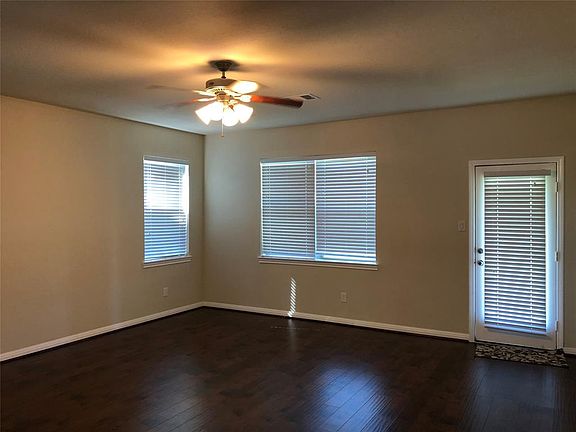 2nd image of 6506 Loralie Ln