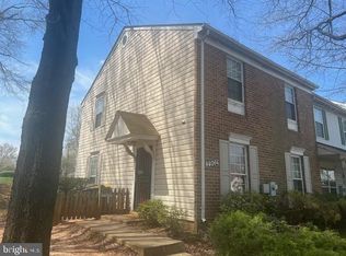 2902 White Oak Ln, Lanham, MD 20706
