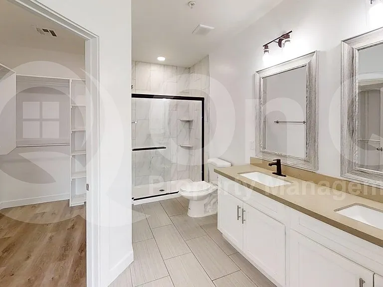 9160 N 67th Ave #226 — Photo 12