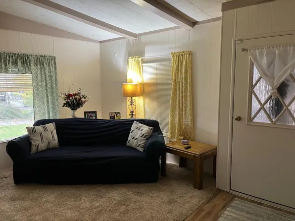 19690 Frontage Rd #130, Acampo, CA 95220