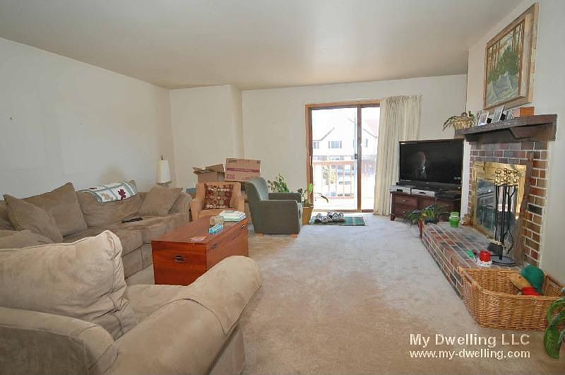 1st image of 10625 N Ivy Ct