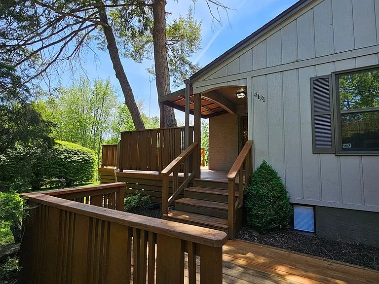 4121 Whistlers Way — Photo 27