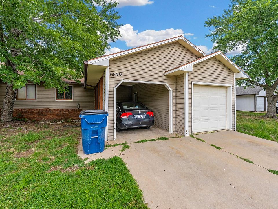 1st image of 1509 N Smith Cir