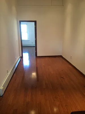 Rented by Grand & Co. | media 29