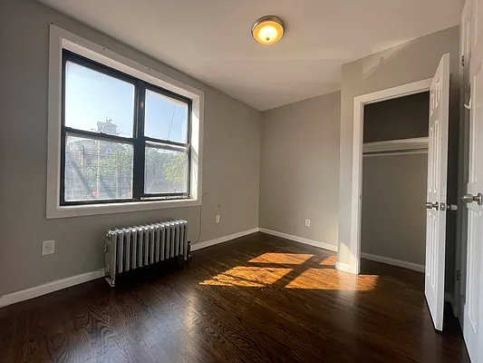 Rented by Bruma Realty LLC | media 10