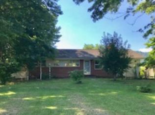 1914 Goshen Valley Rd, Church Hill, TN 37642