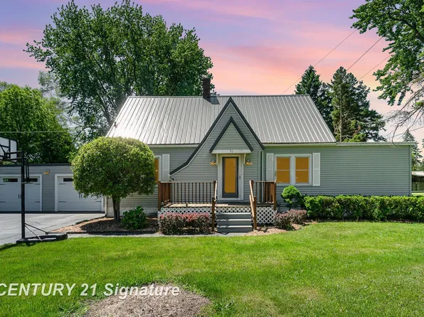 96 Salzburg Rd, Bay City, MI 48706