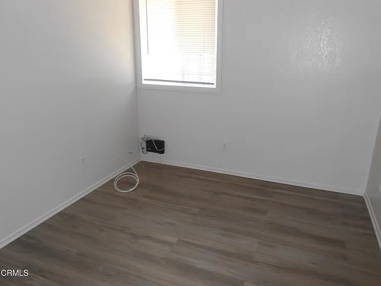 225 Brett Way — Photo 6