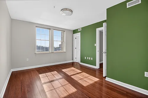 1417 Newton St NW #404 Photo 1