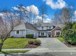 16893 SE 47th Way, Bellevue, WA