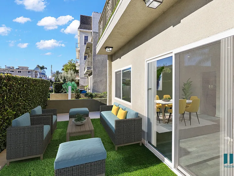 Large-Size Patio