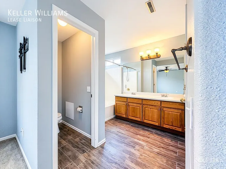 6458 Showhorse Ct — Photo 12