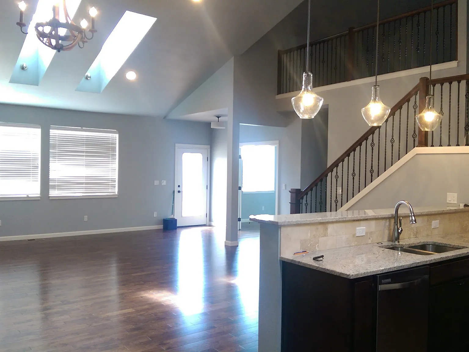 2645 Abigail Ln — Photo 3