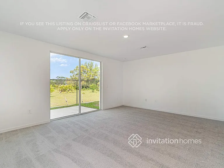 7165 Greenwood Park Cir — Photo 3