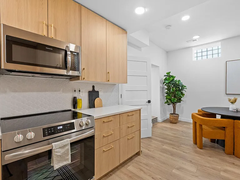 1503 S Sherman St #2 — Photo 11