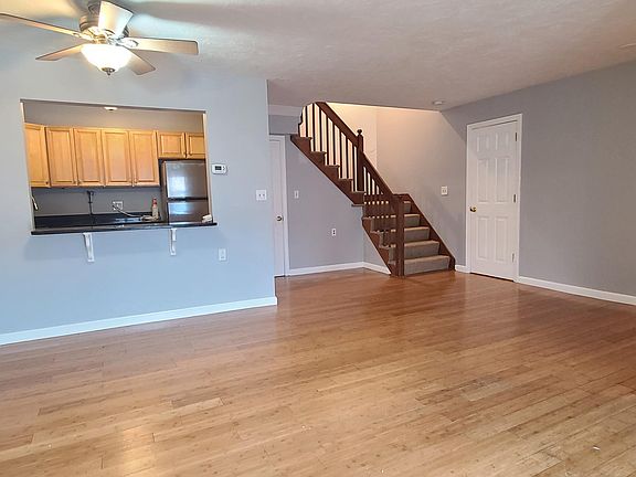 5th image of 154 Quincy Shore Dr Unit 49