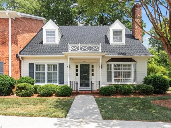 39D Fountain Manor Dr, Greensboro, NC 27405