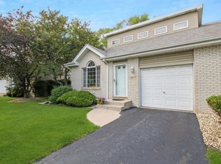 3917 Price Cir, Highland, IN 46322