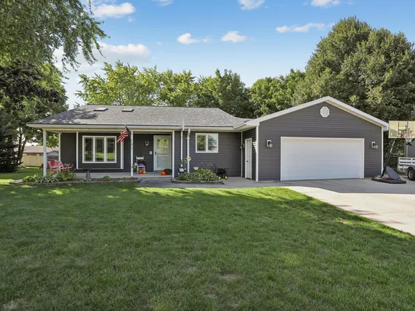 617 Donna St, Chilton, WI 53014