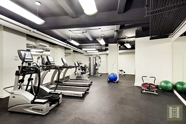 Rented by Halstead Real Estate | media 27