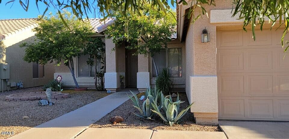 1st image of 11044 E DRAGOON Avenue