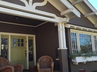 1052 Annerley Rd, Oakland, CA 94610