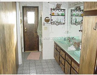 2nd image of 7260 Deer Springs Way